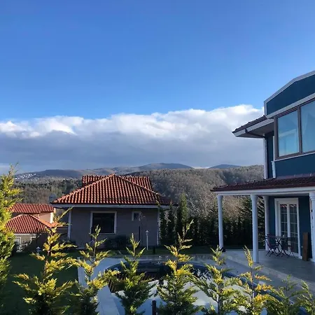 Happy Hours Villa Sapanca Mahmudiye